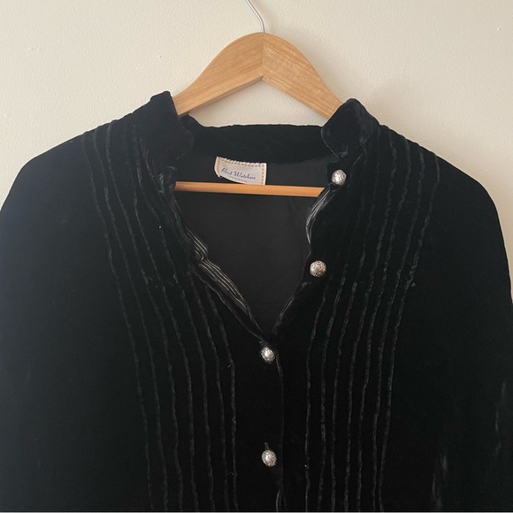 Vintage Black Velvet Top Bird Watchers Santa Fe N.M. - Picture 3 of 5